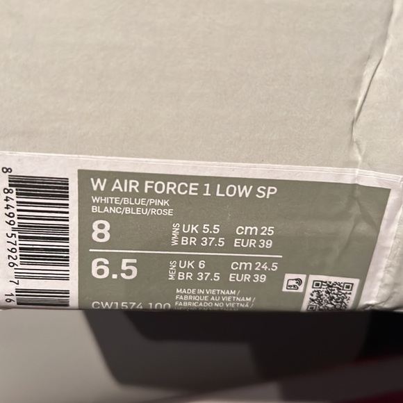 Nike Air Force 1.. Pink and White.. - Picture 6 of 6